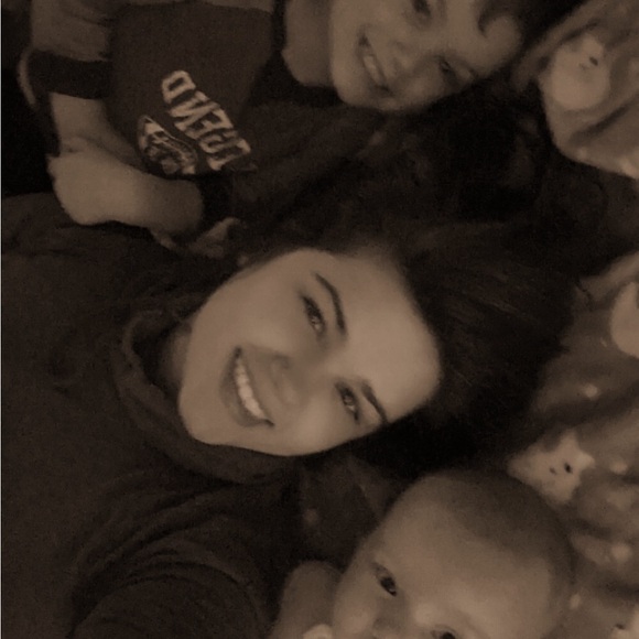 Meet your Posher, Brianna - Picture 5 of 8